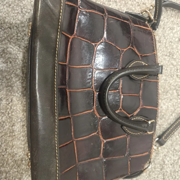 Dooney & Bourke Brown Croc-Embossed Leather Bag - Picture 7 of 12